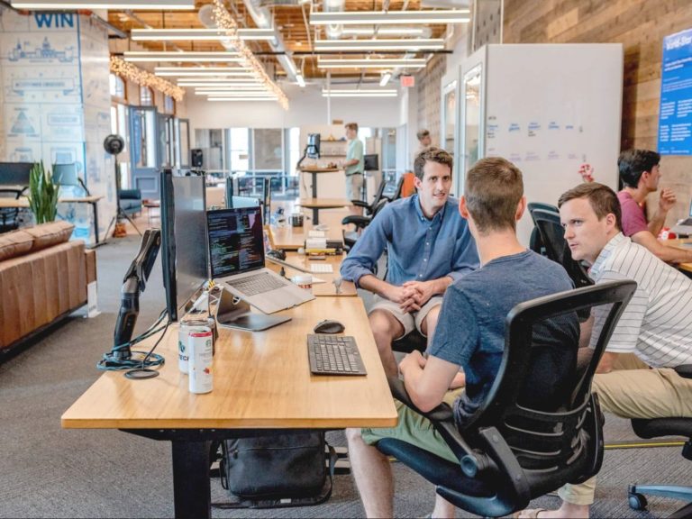 Cybersecurity certification salary: what changes after the first year